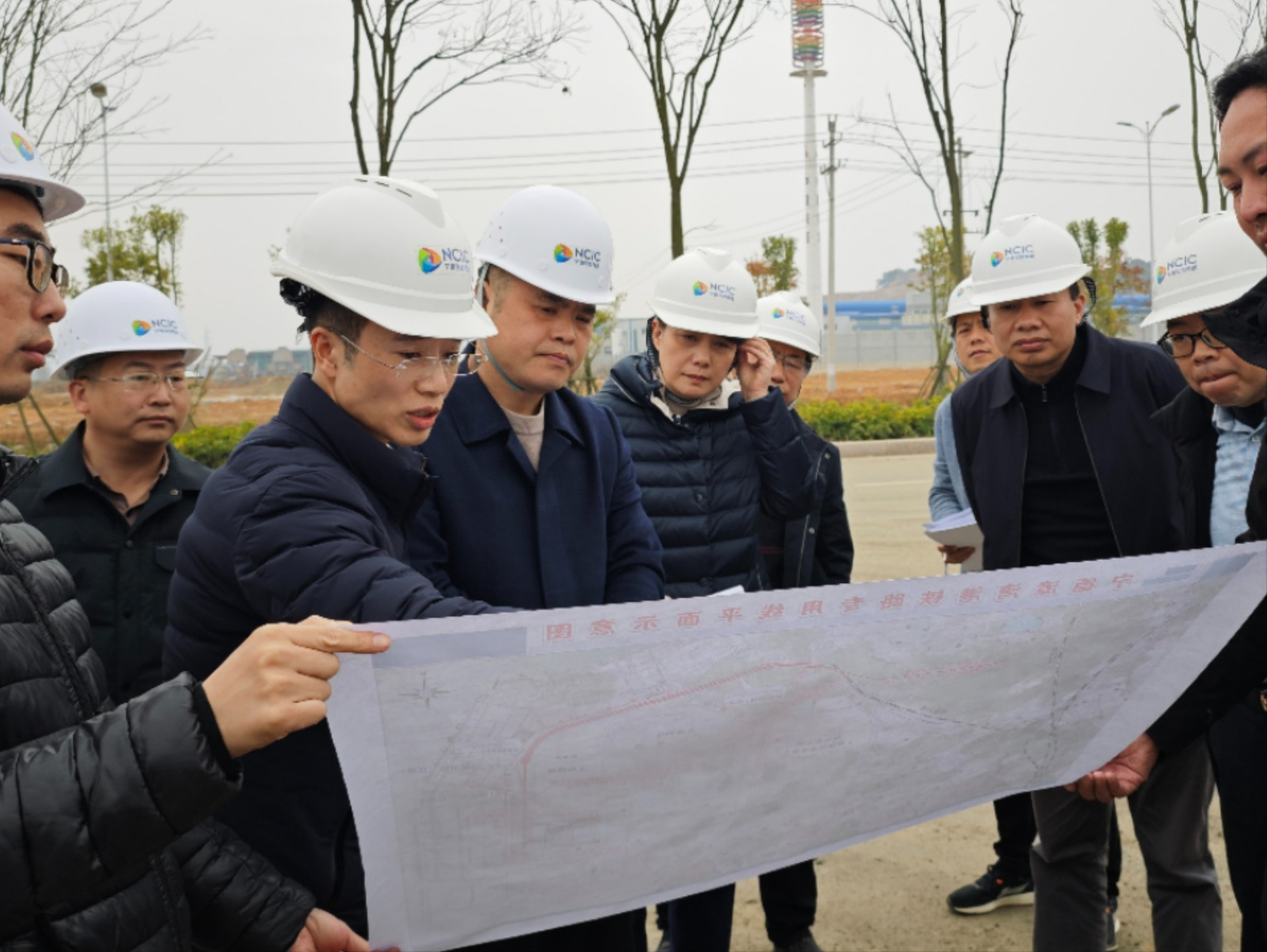 2024-2-29市交投集團領(lǐng)導(dǎo)深入市交投物流集團項目一線調(diào)研，章佳琦拍攝2.jpg